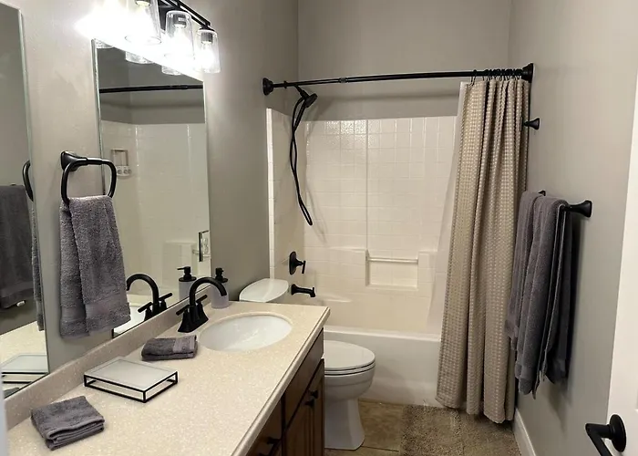 Desert Oasis Retreat Page