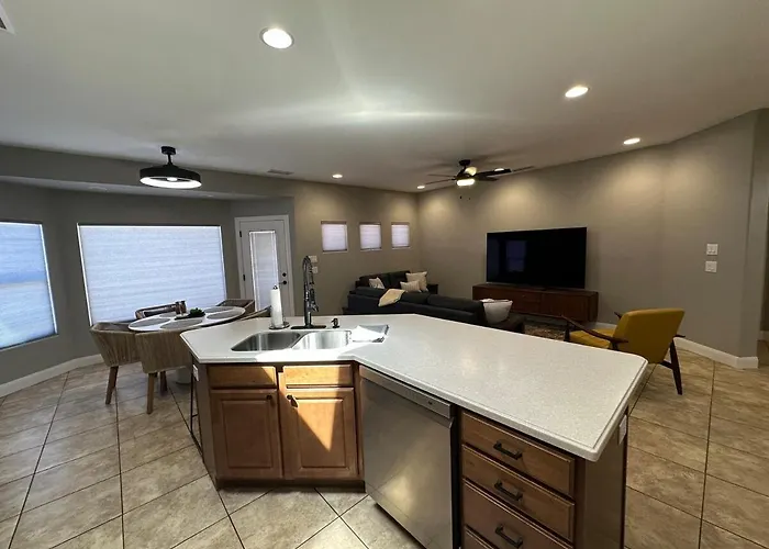 Holiday home Desert Oasis Retreat Page